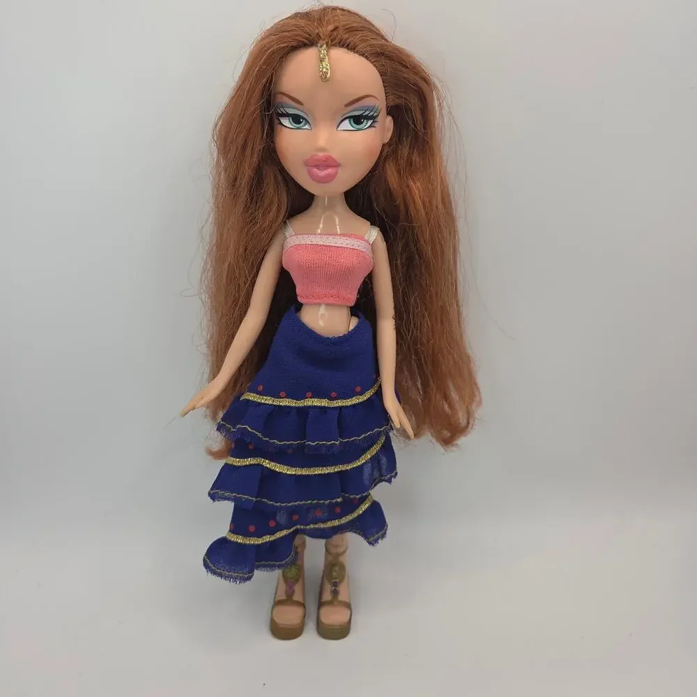 Vintage 2006 Bratz Genie Magic Meygan with Original Skirt